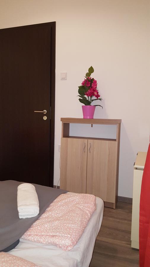 Michael Apartment With 2 Rooms Near Gozsdu Udvar 부다페스트 외부 사진